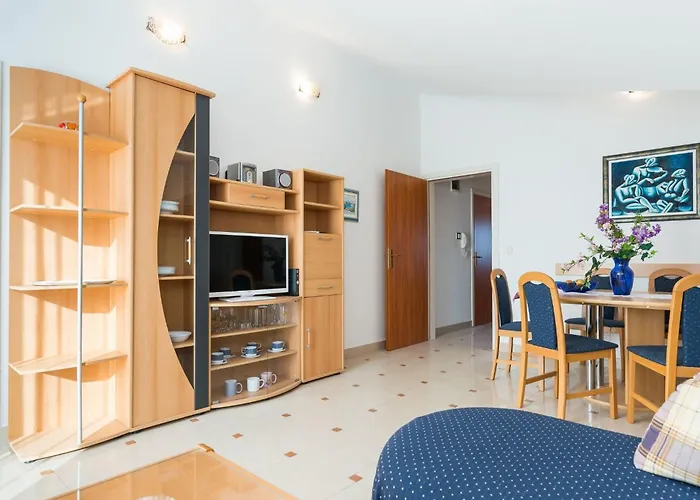 Partelj 9 By Interhome Apartman *
