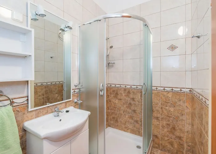 Partelj 9 By Interhome Apartman Vir