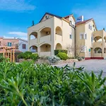 Partelj 9 By Interhome شقة *