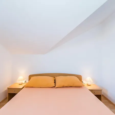 Partelj 9 By Interhome * Vir